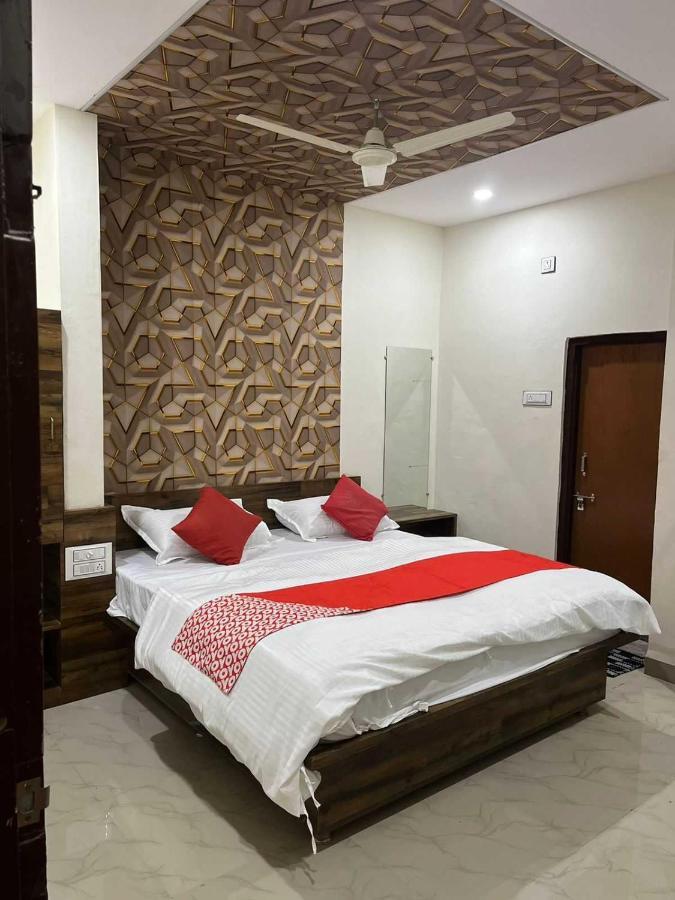 Hotel O Pravin Executive Gangapur  Eksteriør billede